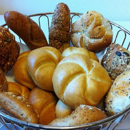 Haus Tirolerland بيت ضيافة 3*