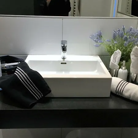 Haus Tirolerland 3* اوتز