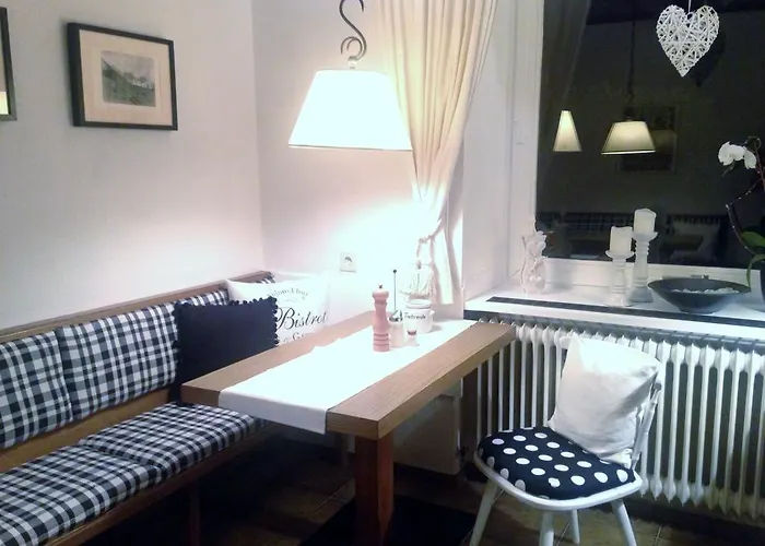 Haus Tirolerland 3* اوتز