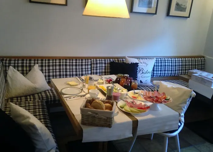 Haus Tirolerland بيت ضيافة اوتز