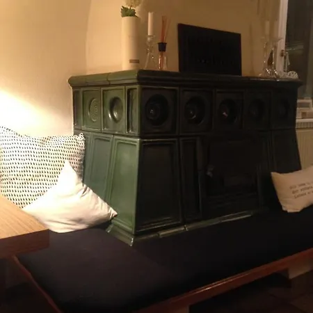 Haus Tirolerland Pensión 3*